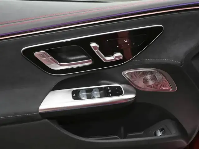 Mercedes-Benz EQE 53
