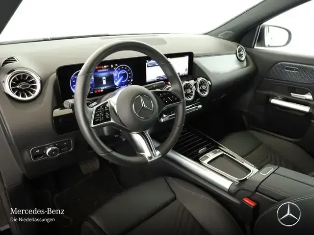 Mercedes-Benz EQA 250