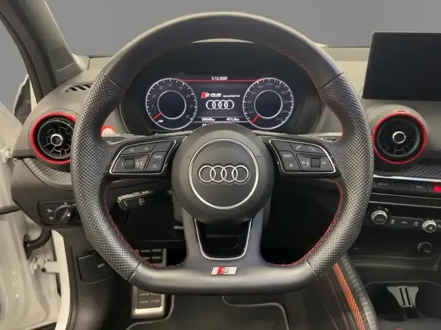 Audi SQ2