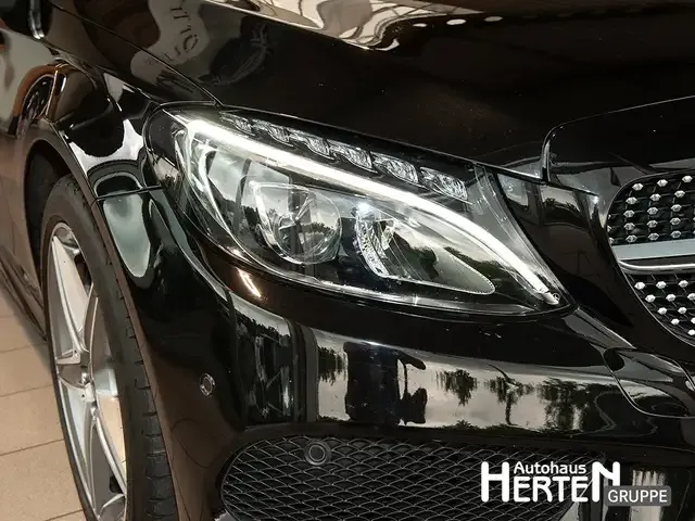 Mercedes-Benz C 180
