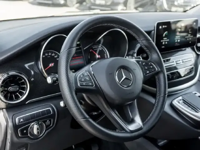 Mercedes-Benz EQV 300