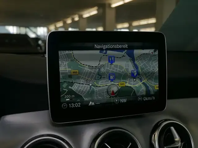 Mercedes-Benz GLA 250