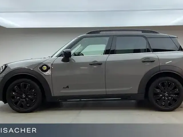 MINI Cooper SE Countryman