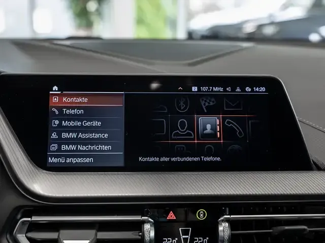 BMW 220