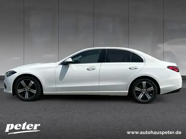 Mercedes-Benz C 220