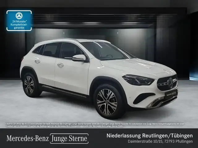 Mercedes-Benz GLA 220