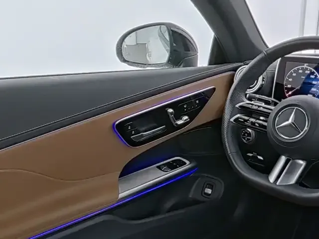 Mercedes-Benz CLE 300