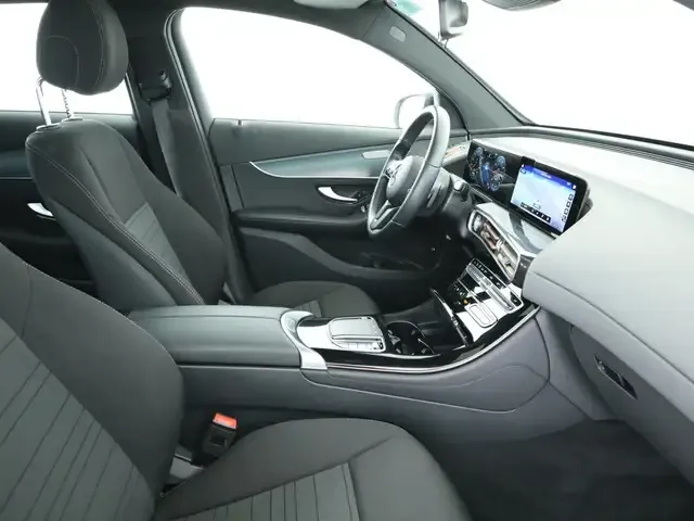 Mercedes-Benz EQC 400
