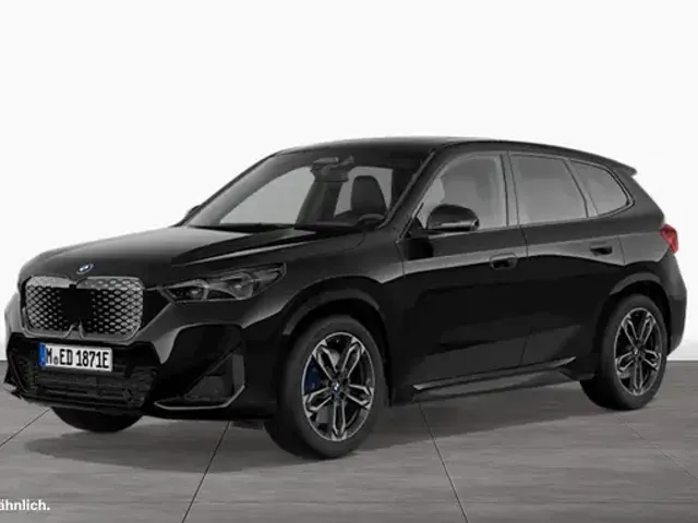 BMW iX1