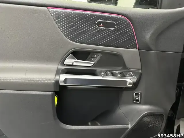 Mercedes-Benz Sonstiges