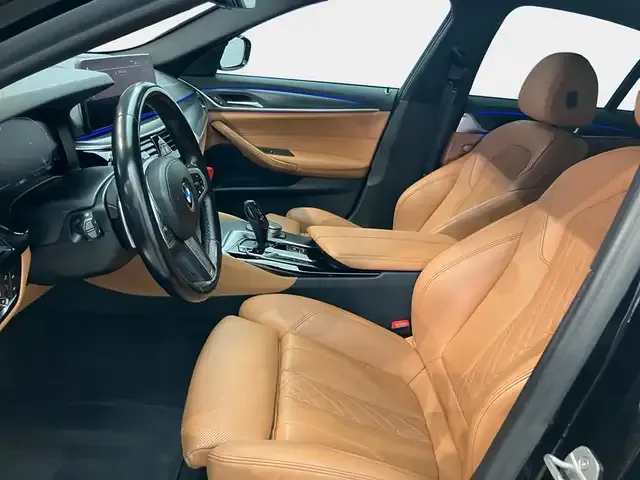 BMW 530