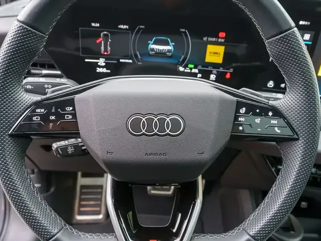 Audi SQ6 e-tron
