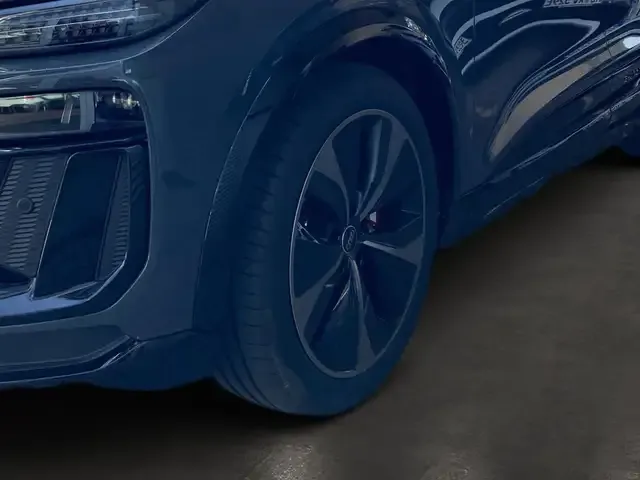 Audi SQ6