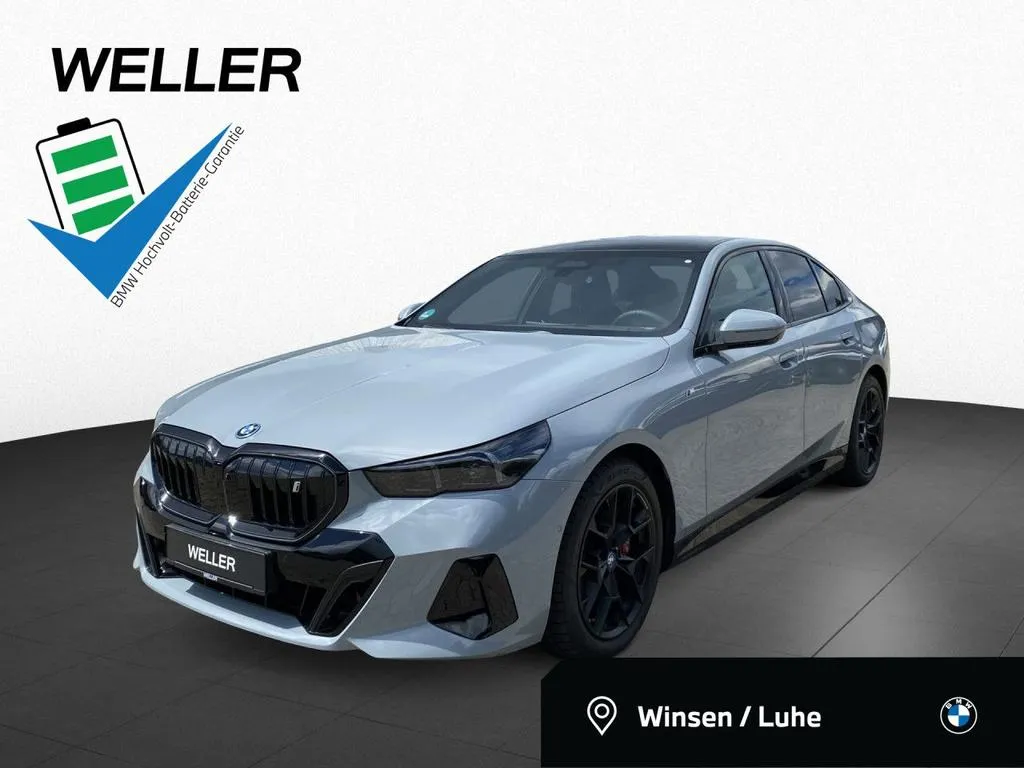 BMW i5