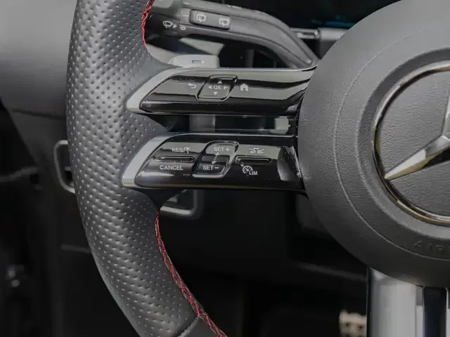 Mercedes-Benz GLA 180