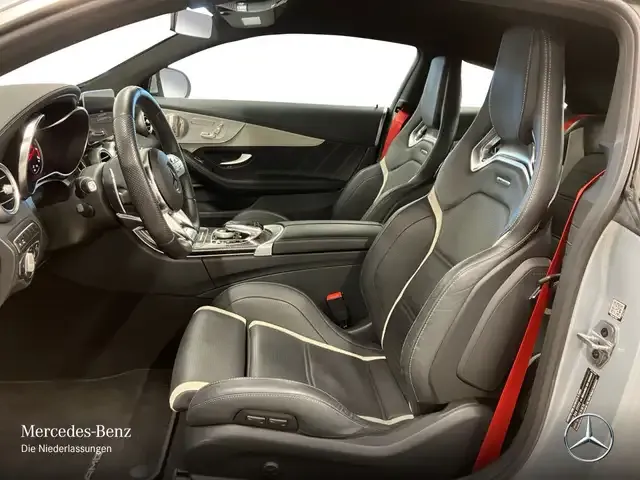 Mercedes-Benz C 63 AMG