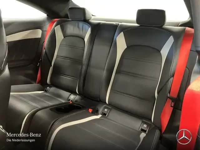 Mercedes-Benz C 63 AMG