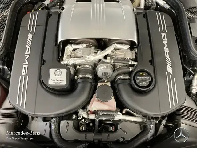 Mercedes-Benz C 63 AMG