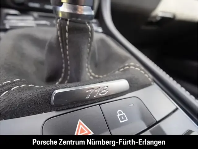 Porsche 718 Spyder