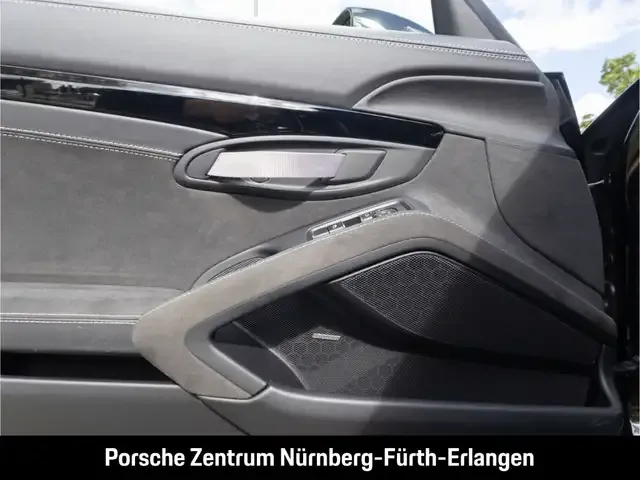 Porsche 718 Spyder