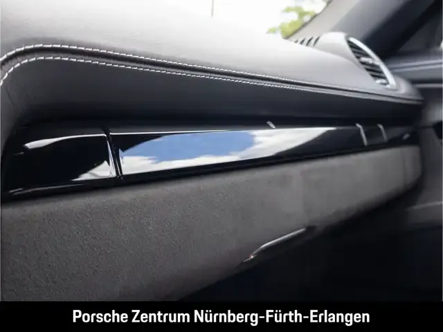 Porsche 718 Spyder