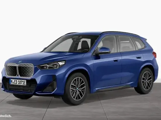 BMW iX1