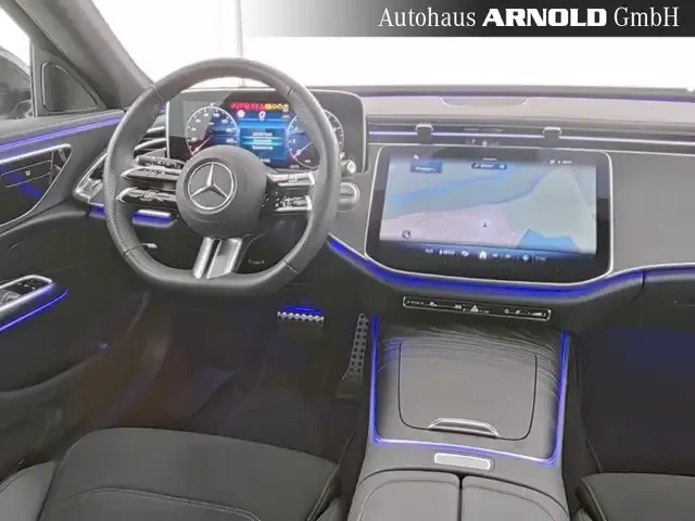 Mercedes-Benz E 200