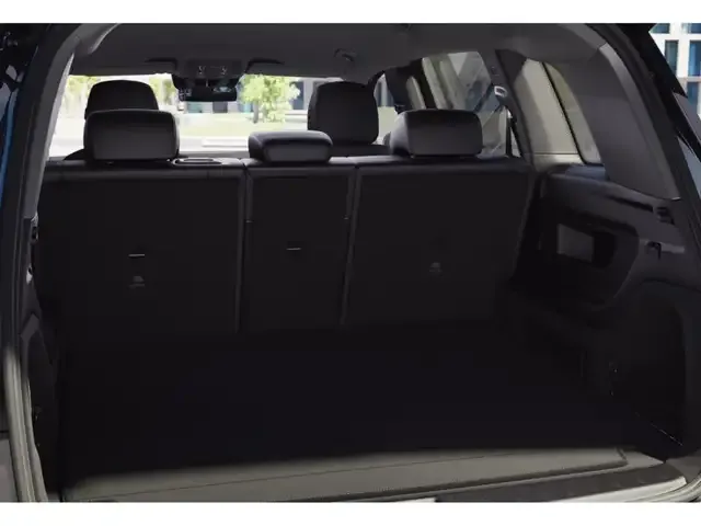 Mercedes-Benz EQB 300