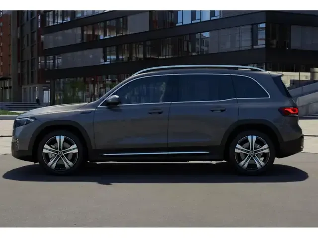 Mercedes-Benz EQB 300