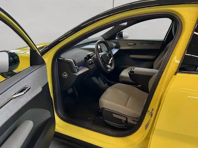Volvo EX30