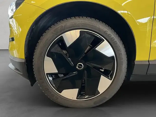 Volvo EX30