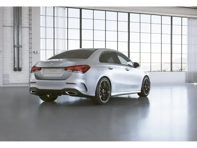 Mercedes-Benz A 250