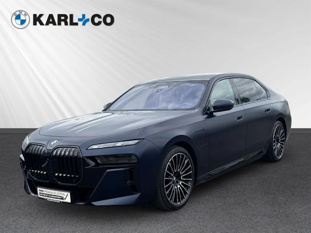 BMW 750