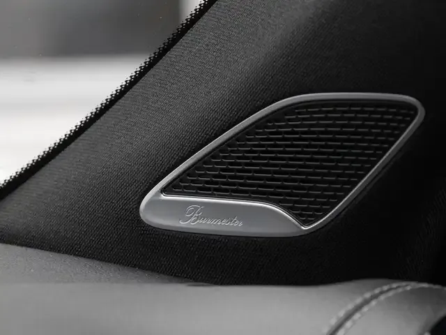 Mercedes-Benz GLB 220