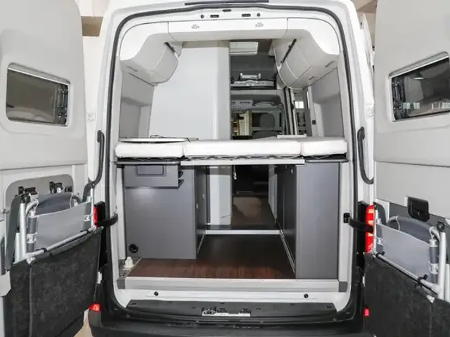 Volkswagen Grand California