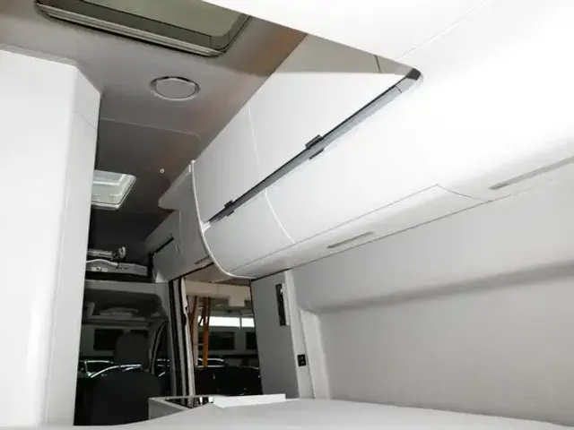 Volkswagen Grand California