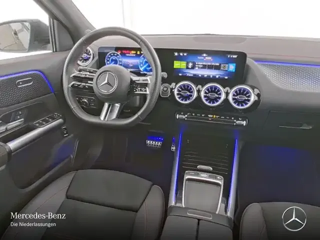 Mercedes-Benz EQA 250