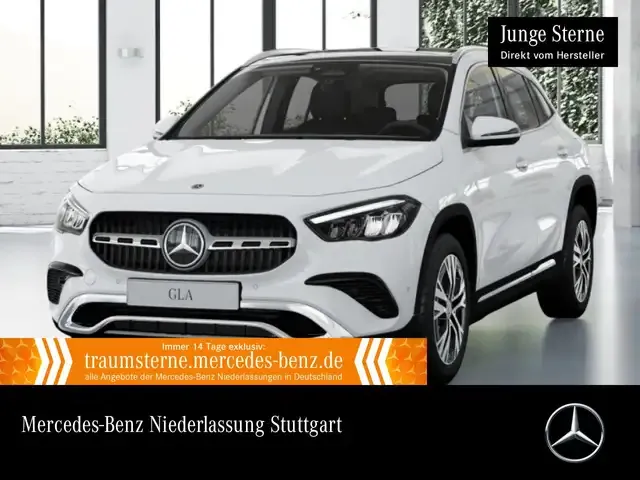 Mercedes-Benz GLA 220