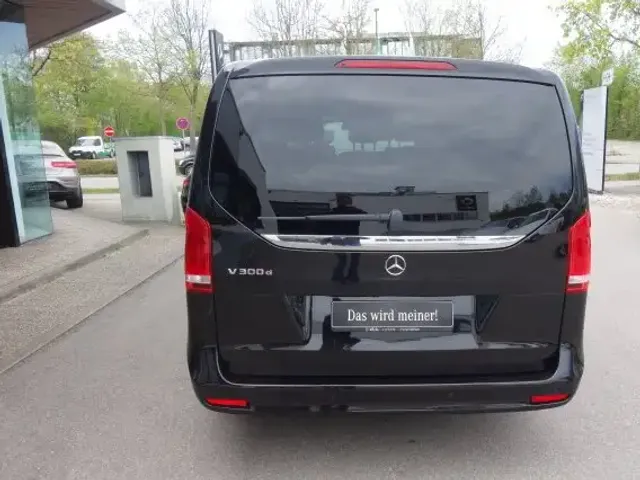 Mercedes-Benz V 300