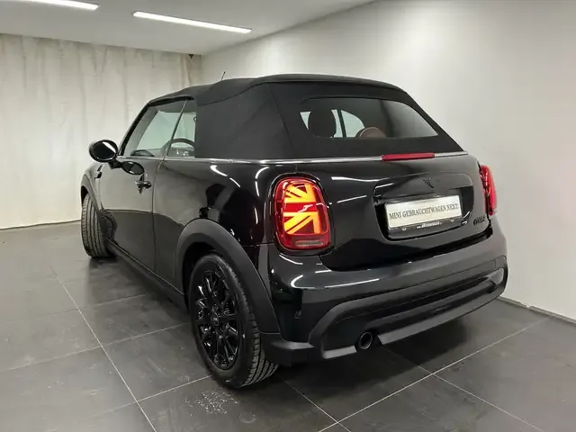MINI Cooper Cabrio