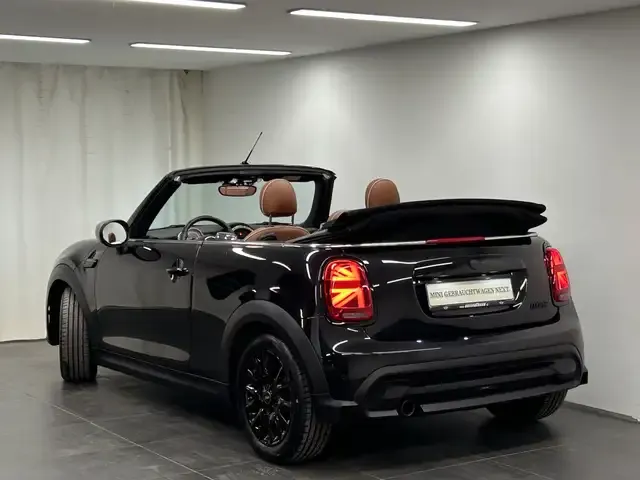 MINI Cooper Cabrio