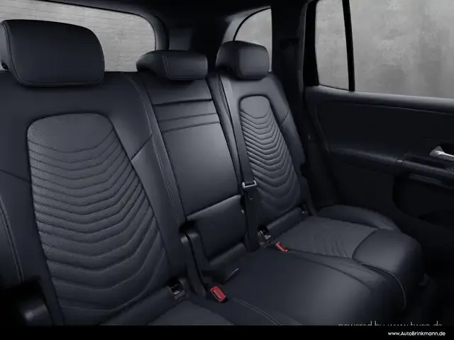 Mercedes-Benz GLB 200
