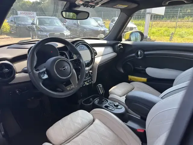 MINI Cooper SE