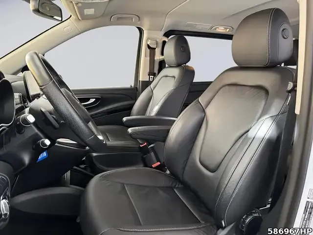 Mercedes-Benz V 220