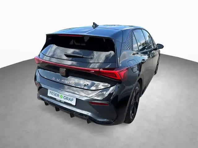 CUPRA Born