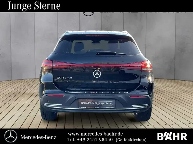 Mercedes-Benz EQA 250