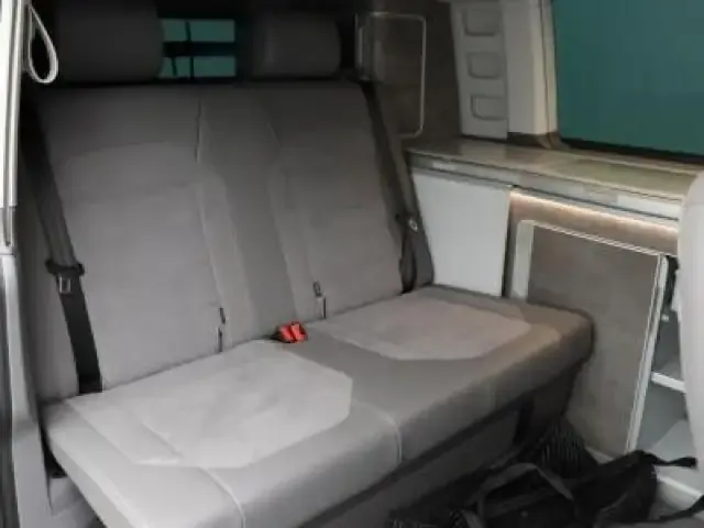 Volkswagen T6.1 California
