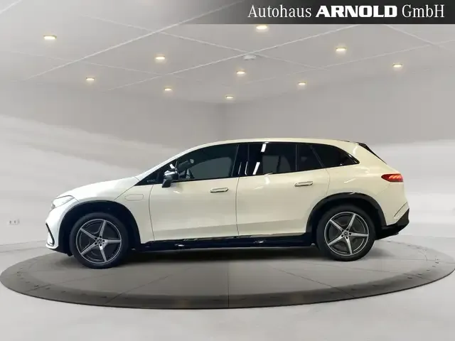 Mercedes-Benz EQS SUV