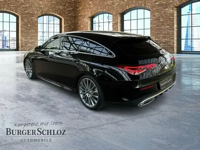 Mercedes-Benz CLA 200