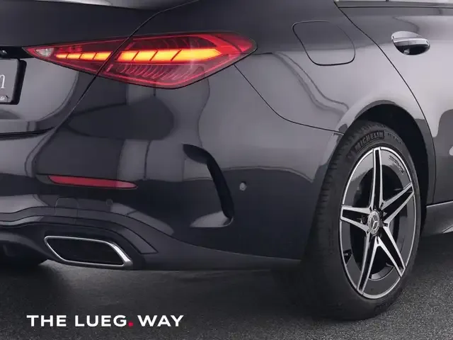 Mercedes-Benz C 300
